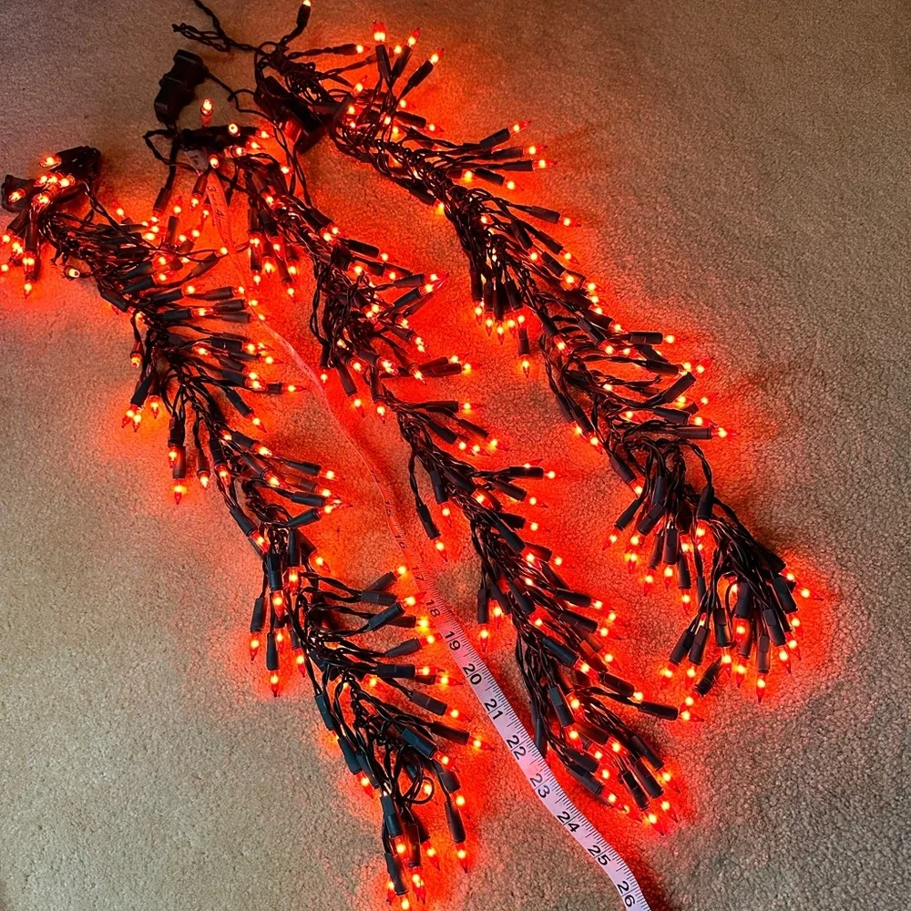 Red indoor,outdoor string vertical swag lights 25 inches long lot of 3